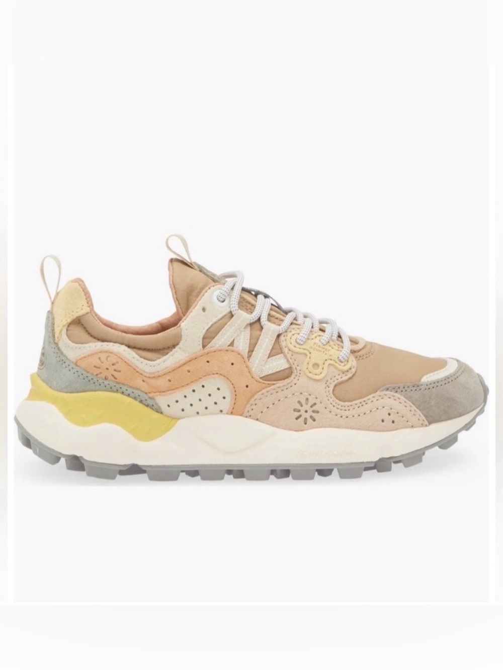 NWT Flower Mountain Yamano 3 Sneaker in Stone Mud